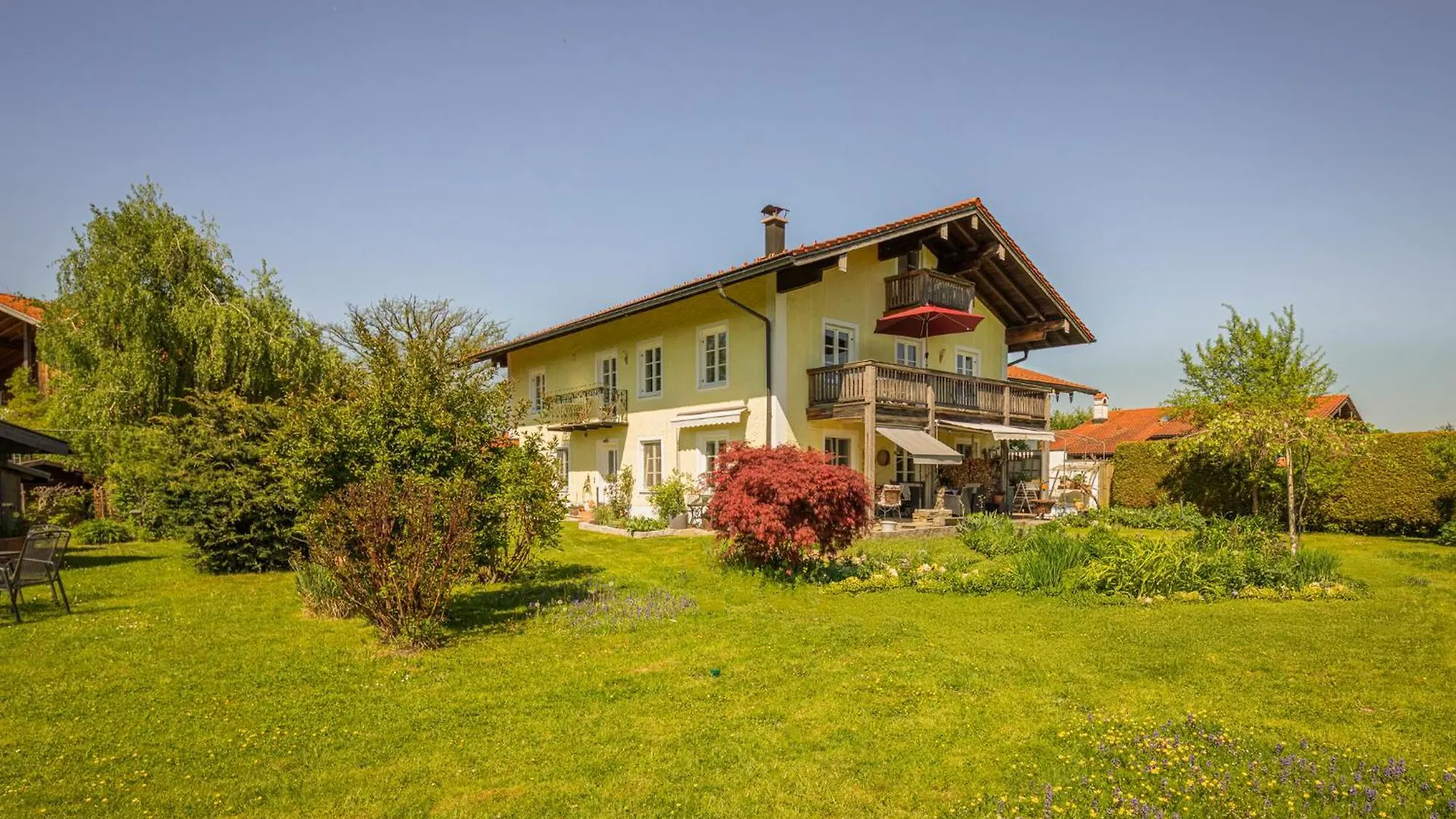Apartamento 5 Sterne Fewo Mit Garten Und Bergblick In Chiemsee-Naehe Übersee Alemanha